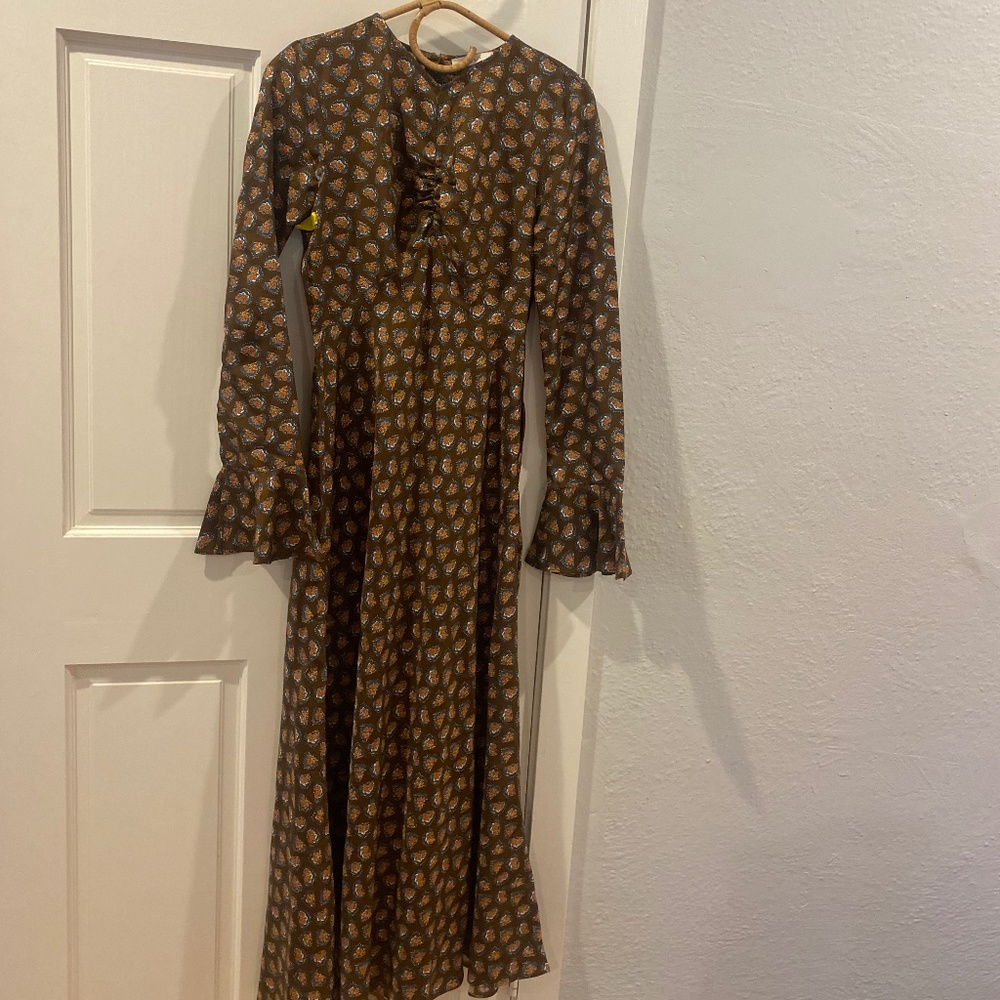 Doen Silk Chelsea Dress